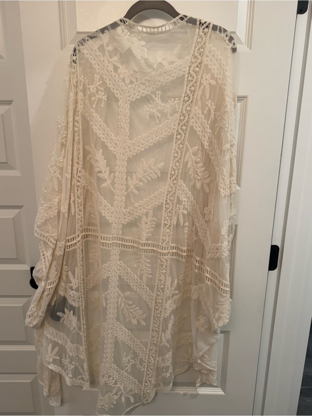 Boho Lace Sheer Kimono Cover-Up - Cream